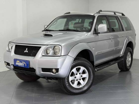 MITSUBISHI PAJERO SPORT 3.5 HPE 4X4 V6 24V GASOLINA 4P AUTOMÁTICO